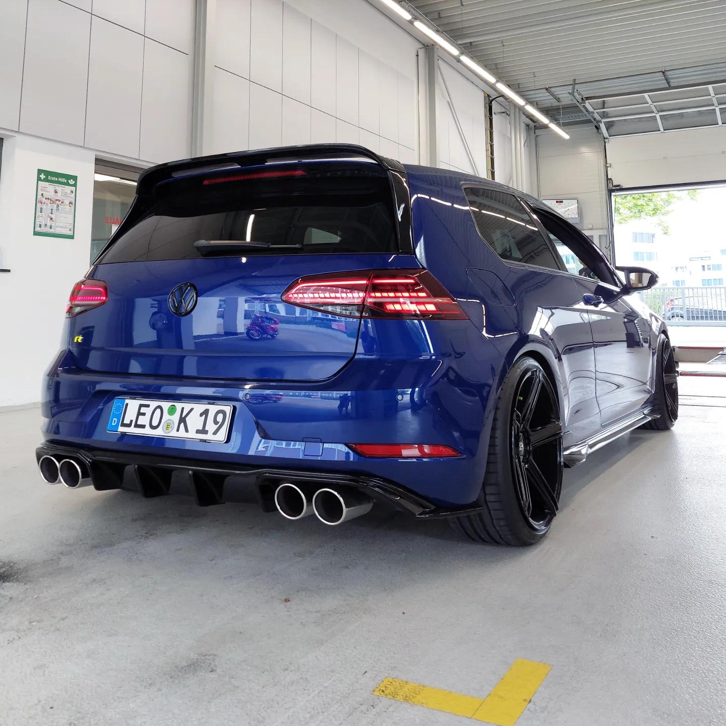 VW Golf VII R AU - Räder KV1 Schwarz glänzend